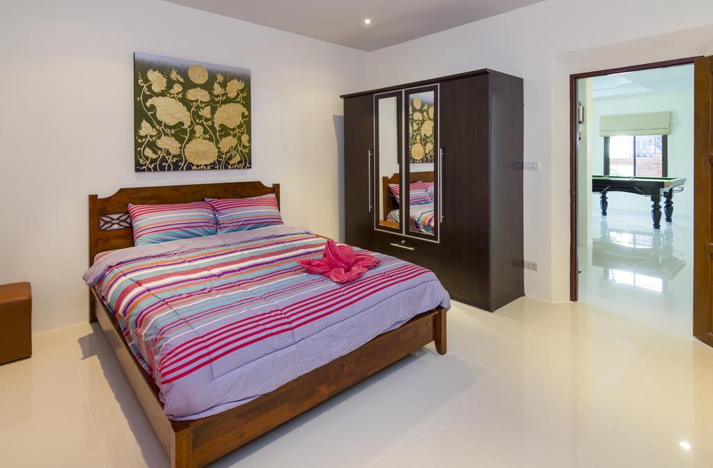 Ratana Villa - Pattaya Holiday House Walking Street 7 Bedrooms Zewnętrze zdjęcie
