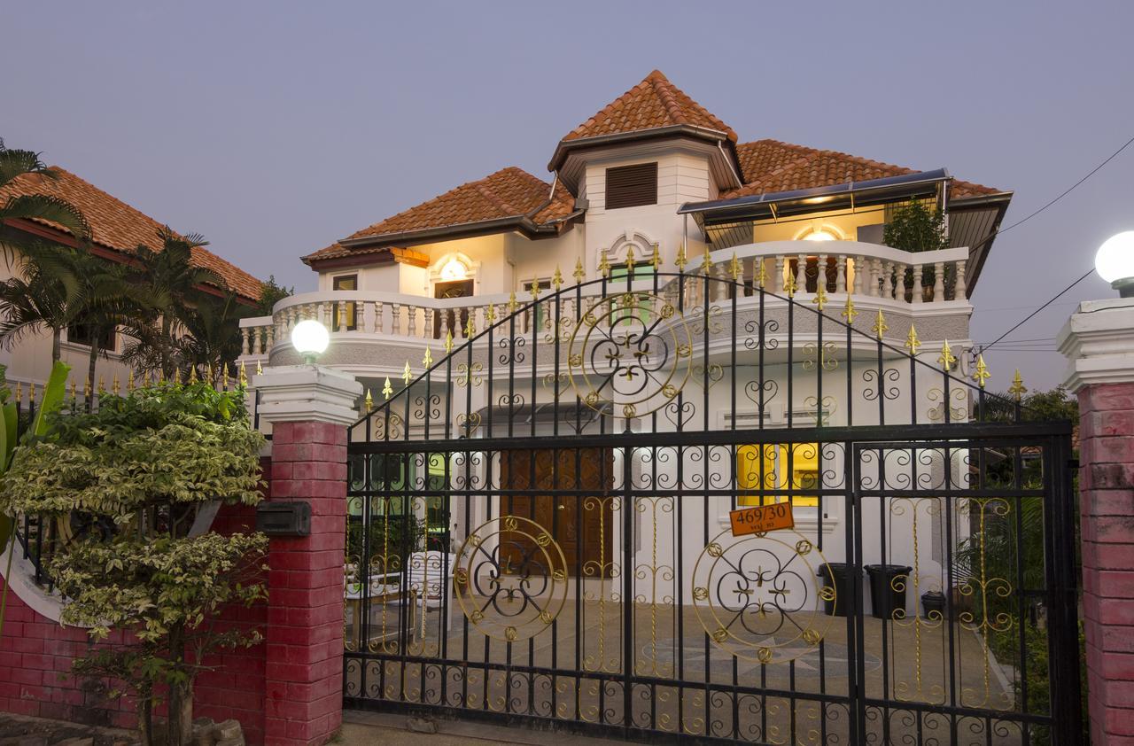 Ratana Villa - Pattaya Holiday House Walking Street 7 Bedrooms Zewnętrze zdjęcie